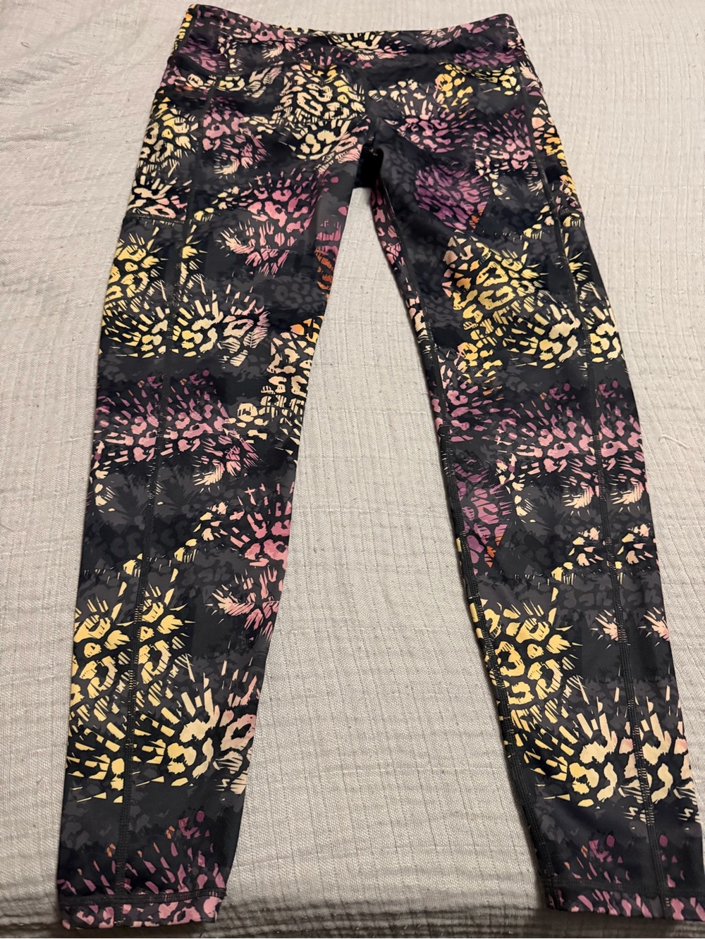 Women’s XL Constantly Varied Gear leggings